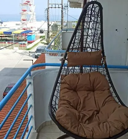 Near The Port !!! Apartman *